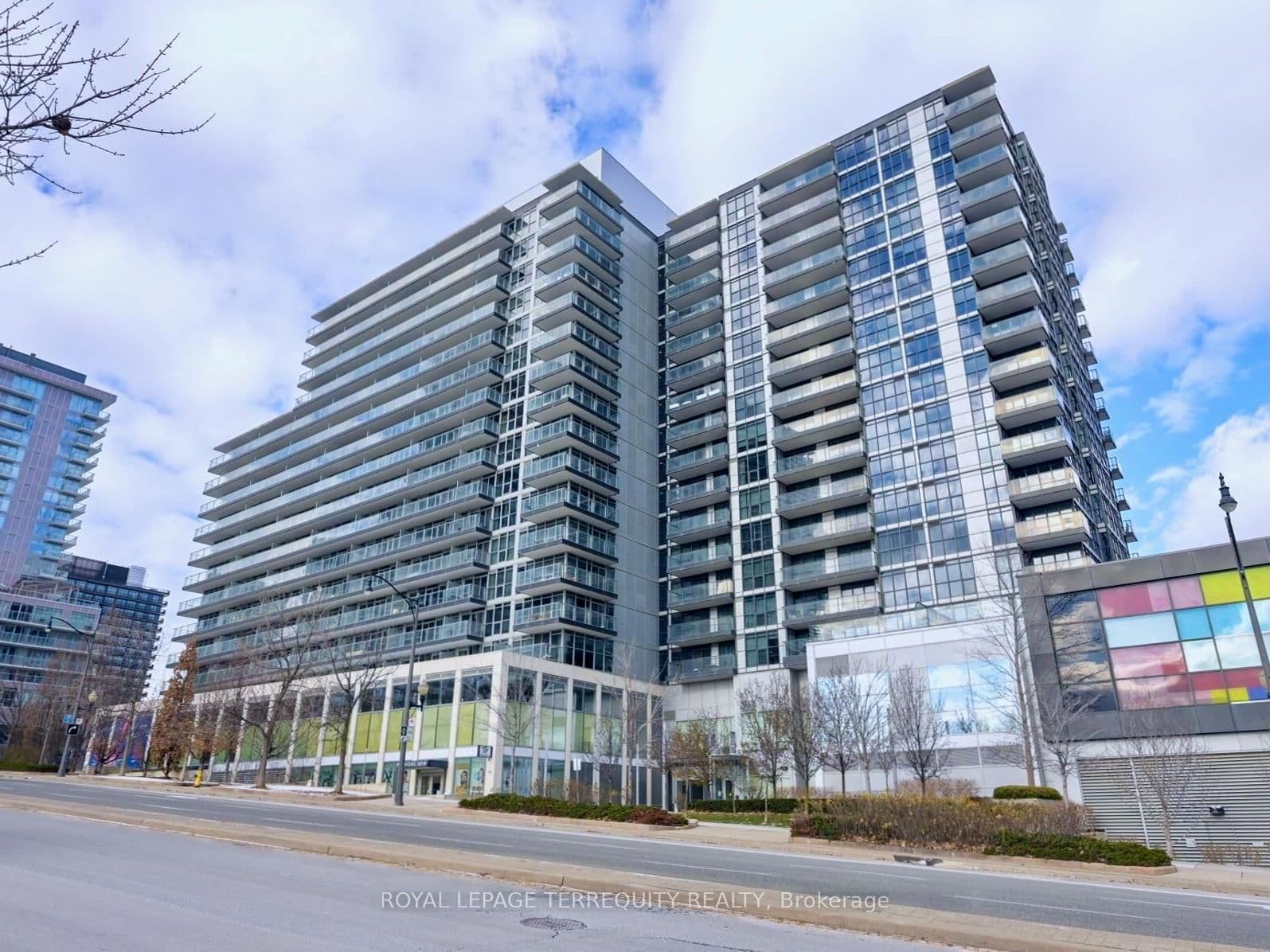 #221 - 19 Singer Court