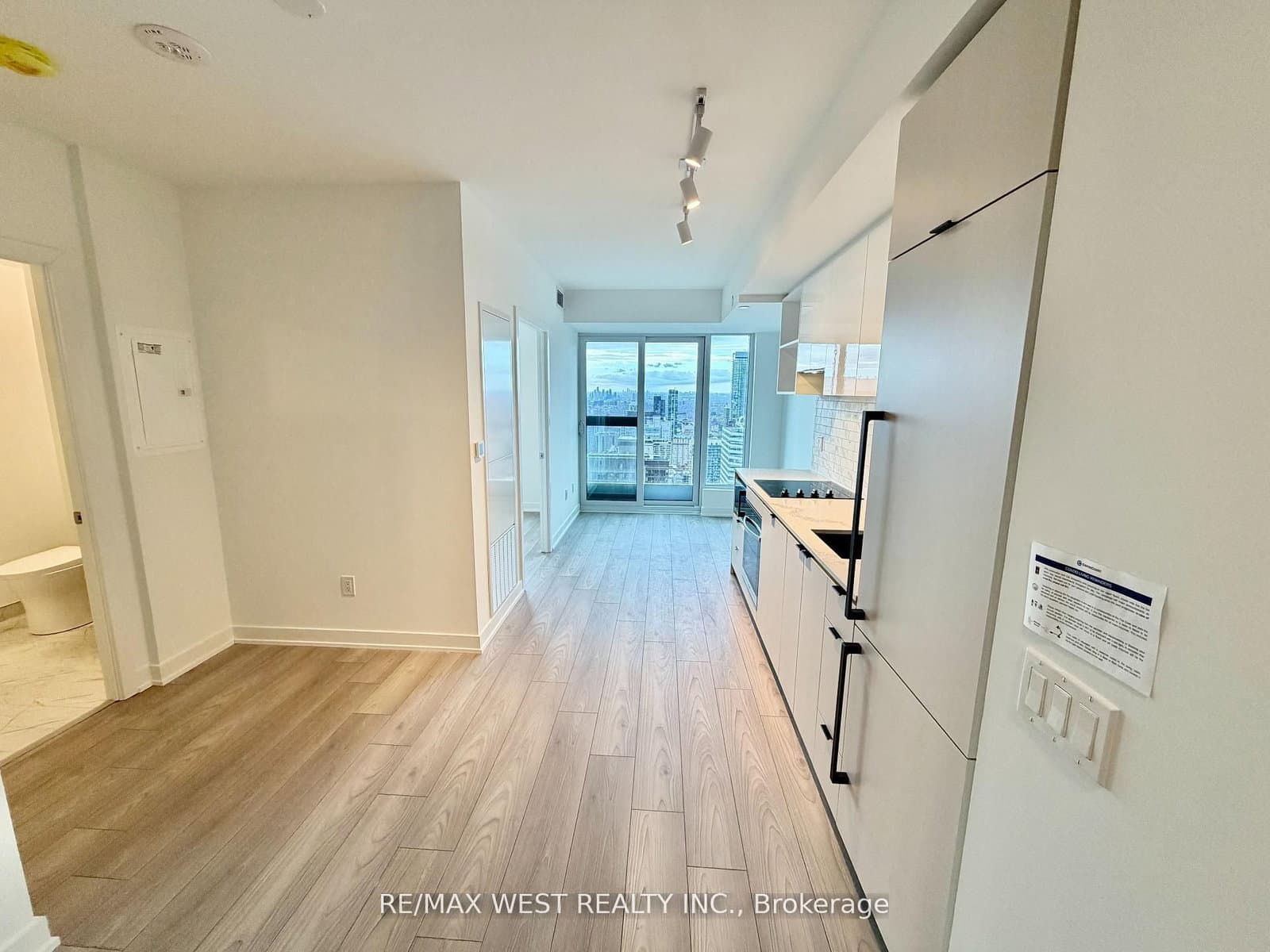 252 Church Street, Unit 5301