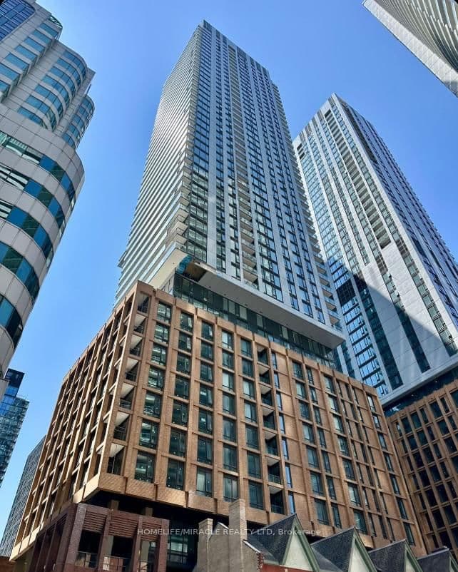 #3715 - 8 Widmer Street