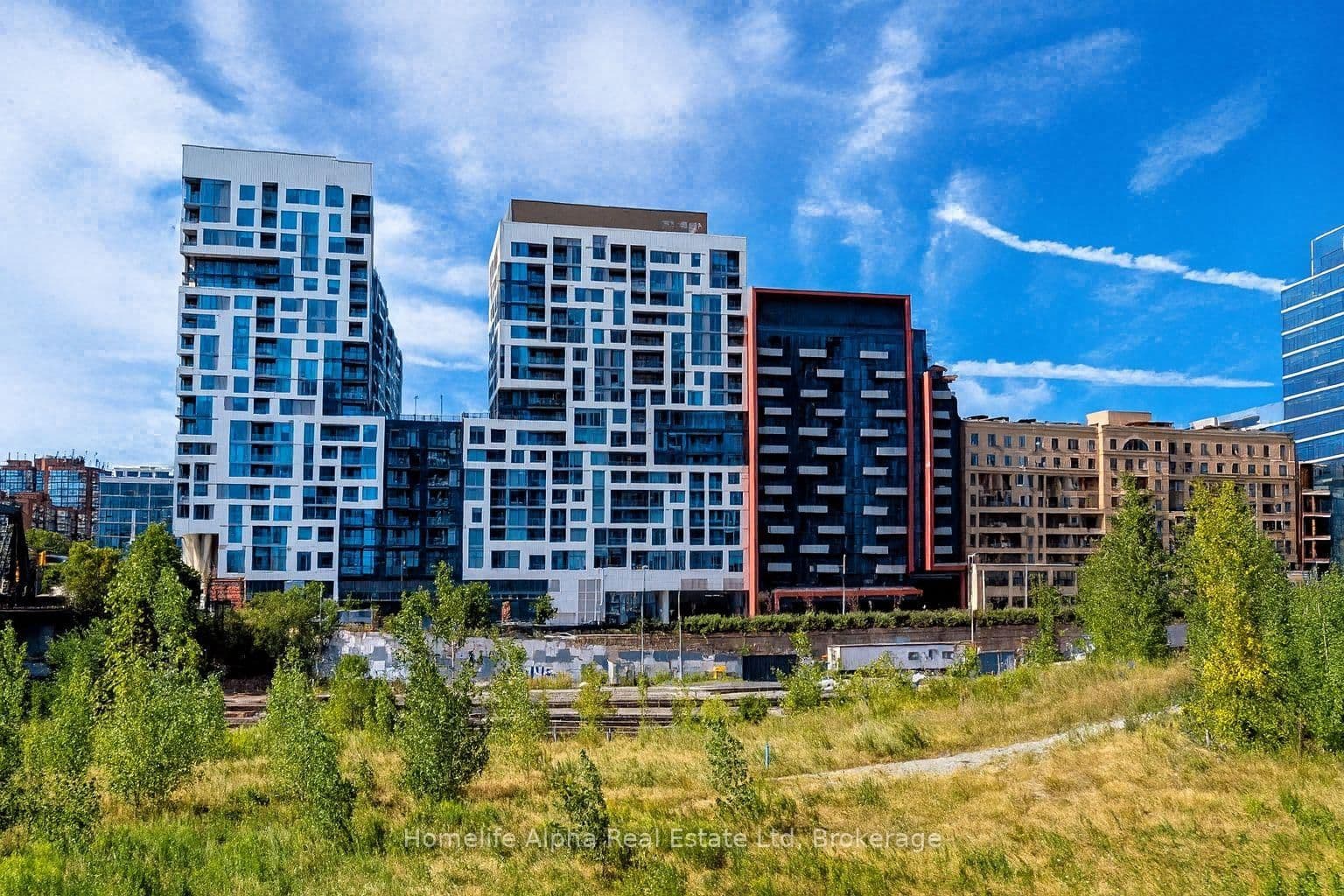 #704 - 576 Front Street