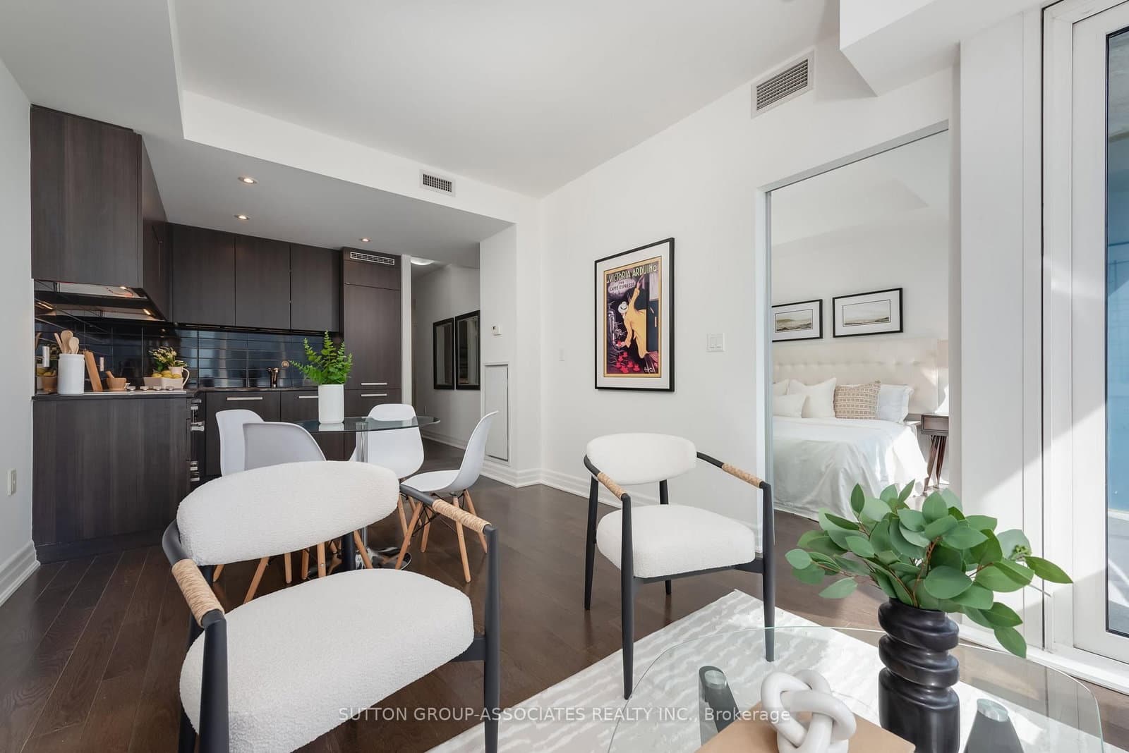 #3212 - 8 The Esplanade Avenue