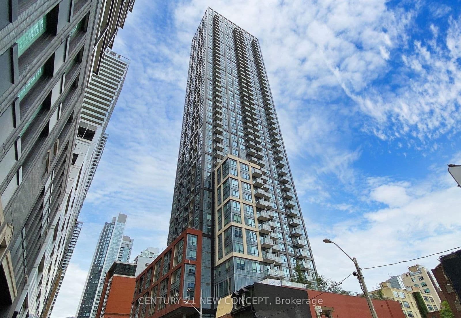 108 Peter Street, Unit 2215