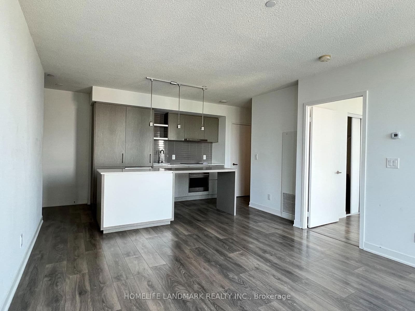 #2806 - 88 Harbour Street