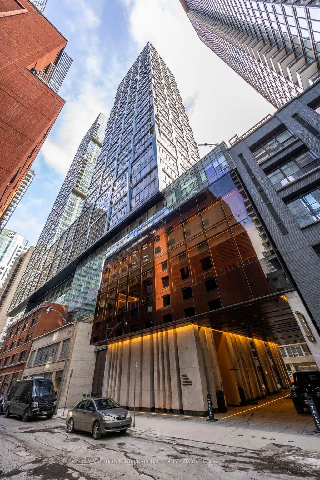 35 Mercer Street, Unit 2410