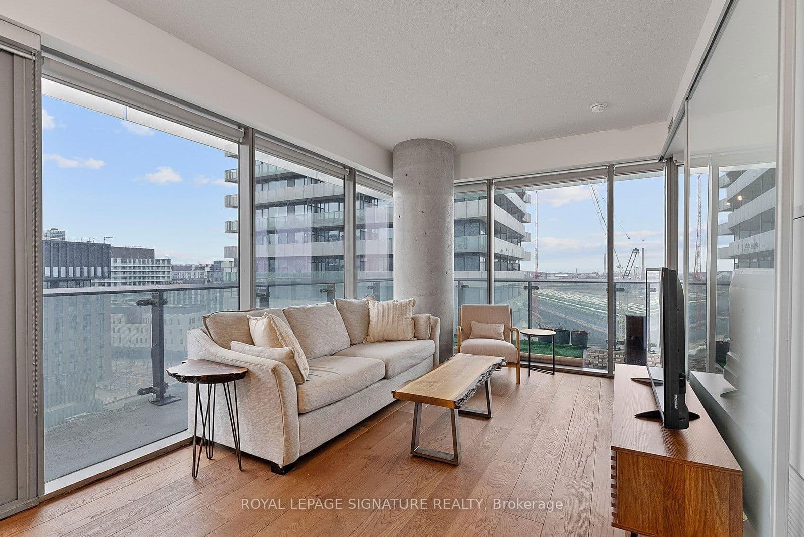 #1103 - 70 Distillery Lane