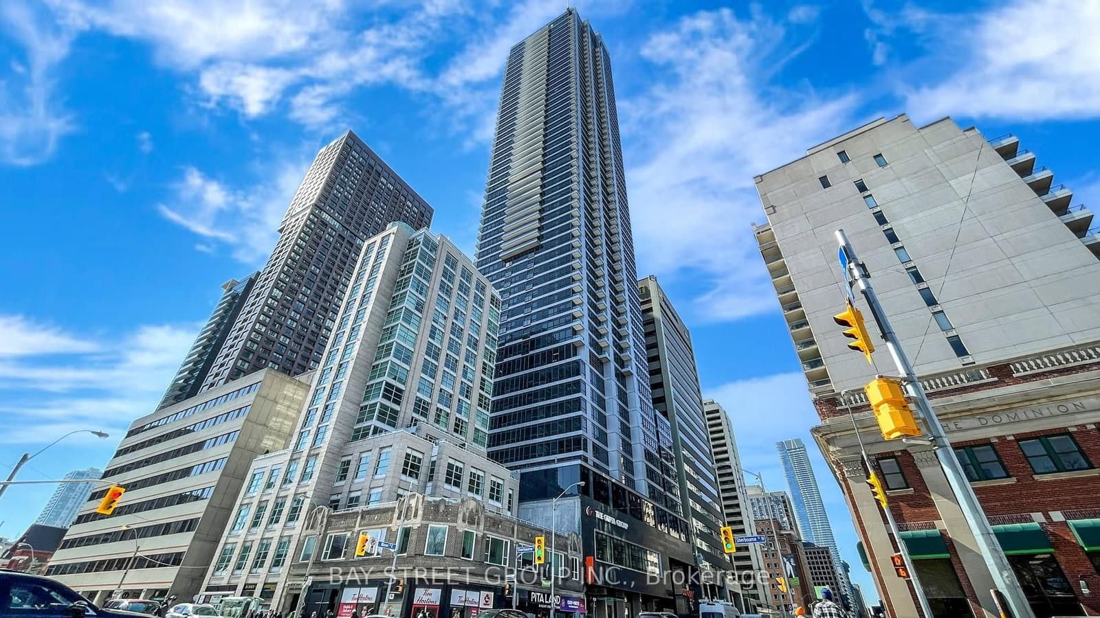 #4910 - 395 Bloor St Street E