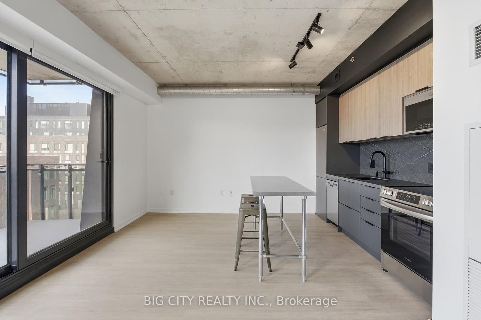 #545 - 47 Lower River Street
