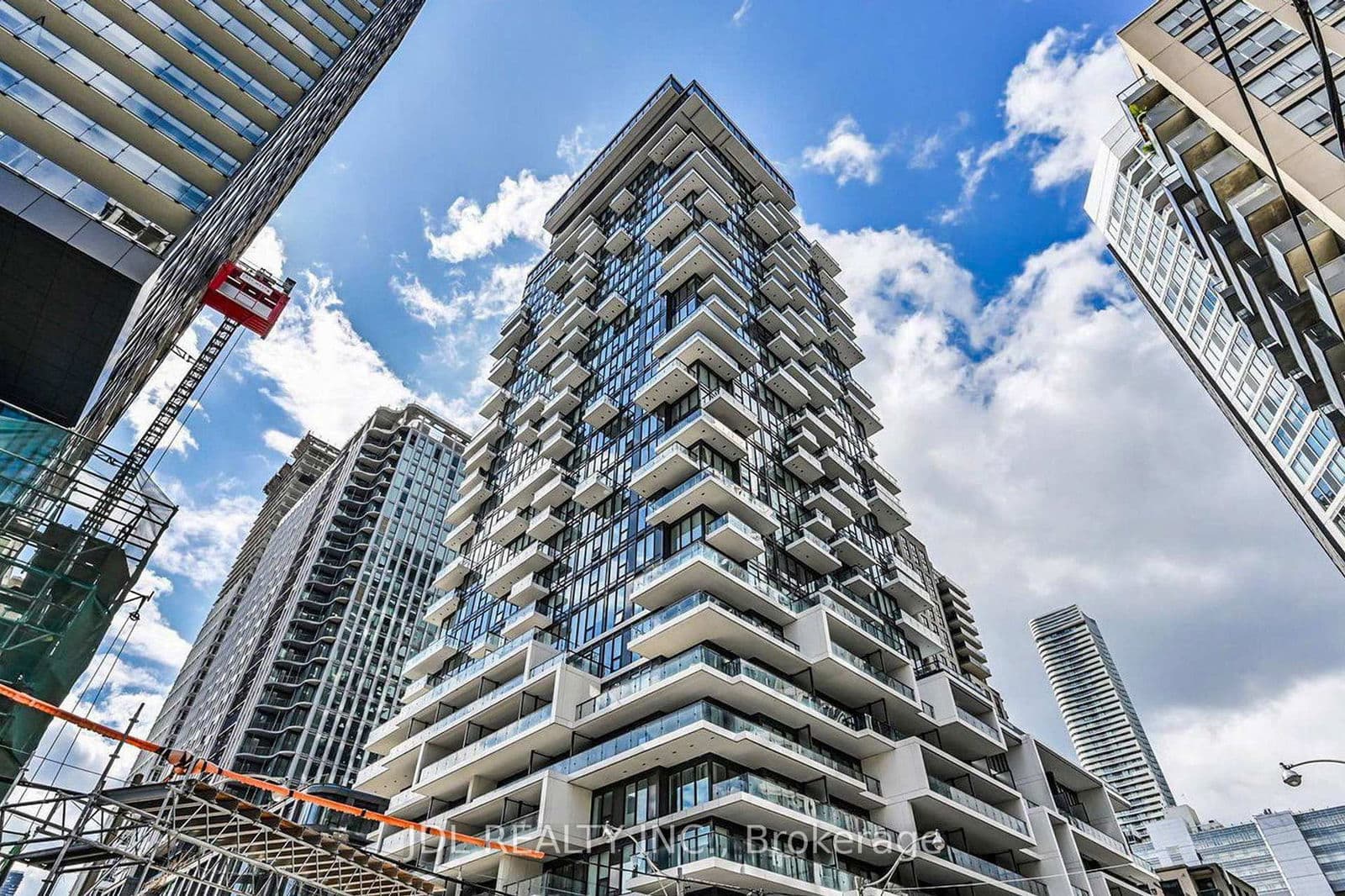 #501 - 77 Shuter Street