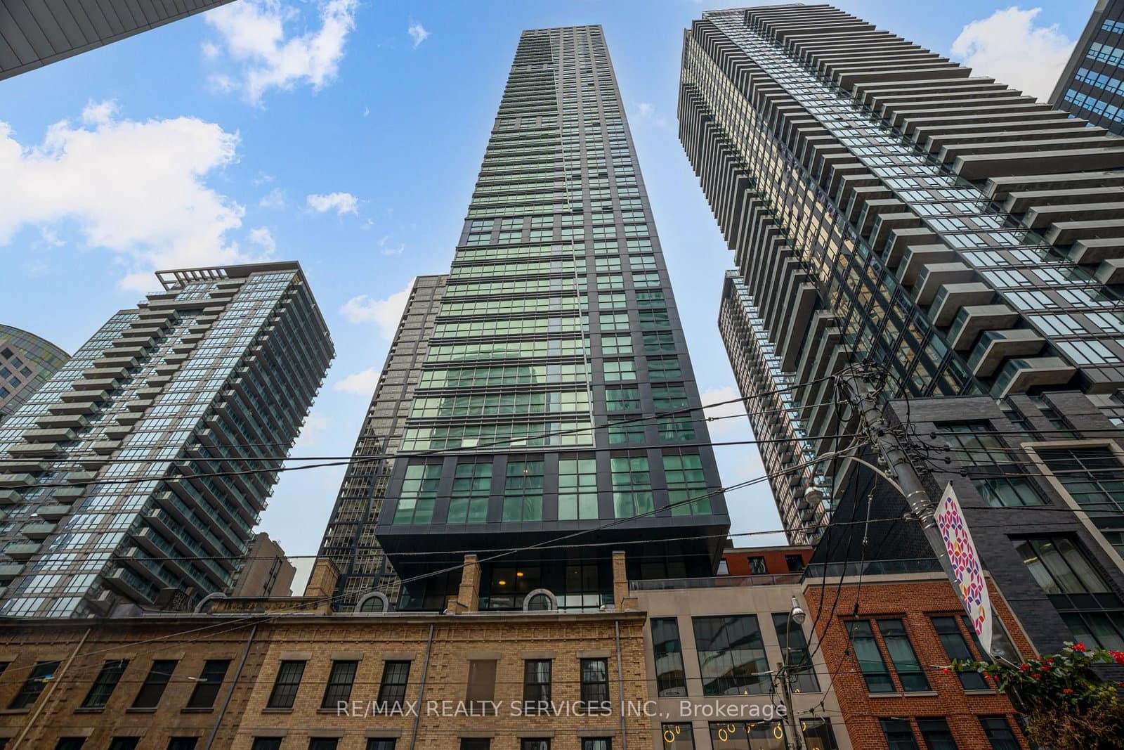327 King Street W, Unit 4106