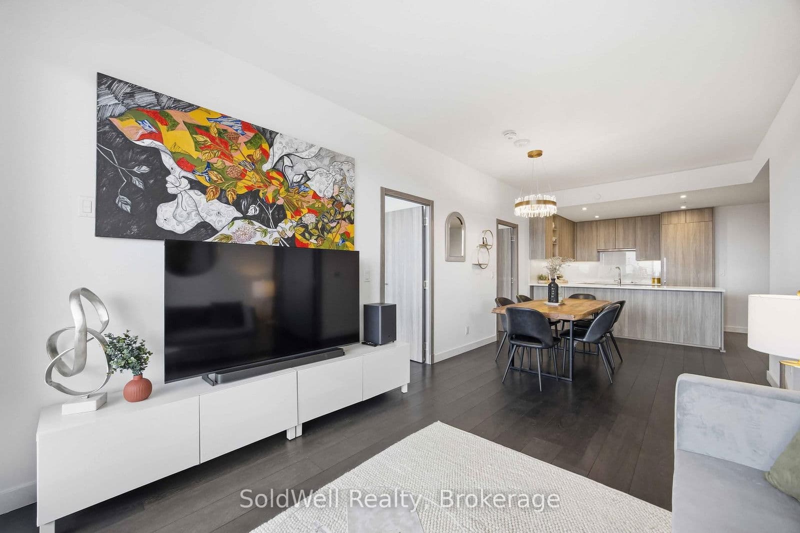 #2103 - 25 Mcmahon Drive