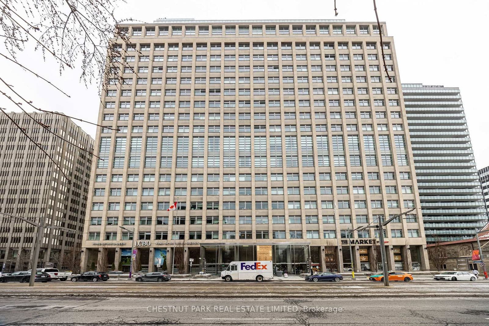 #416 - 111 St Clair Avenue W