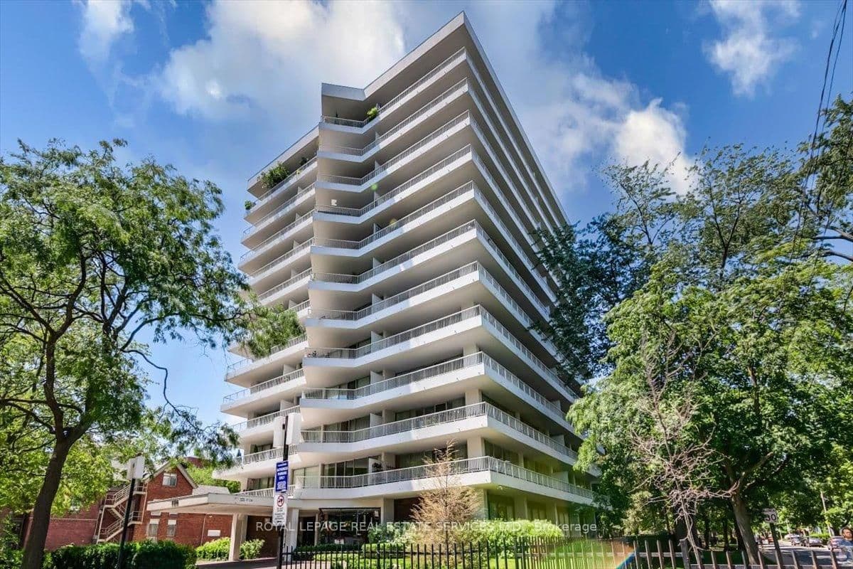 #1005 - 190 St George Street