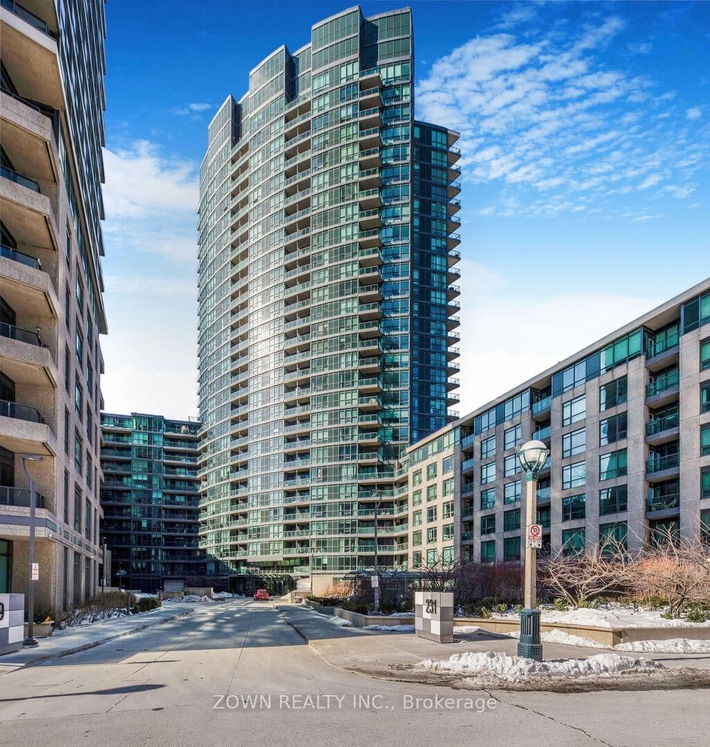 #220 - 231 Fort York Boulevard
