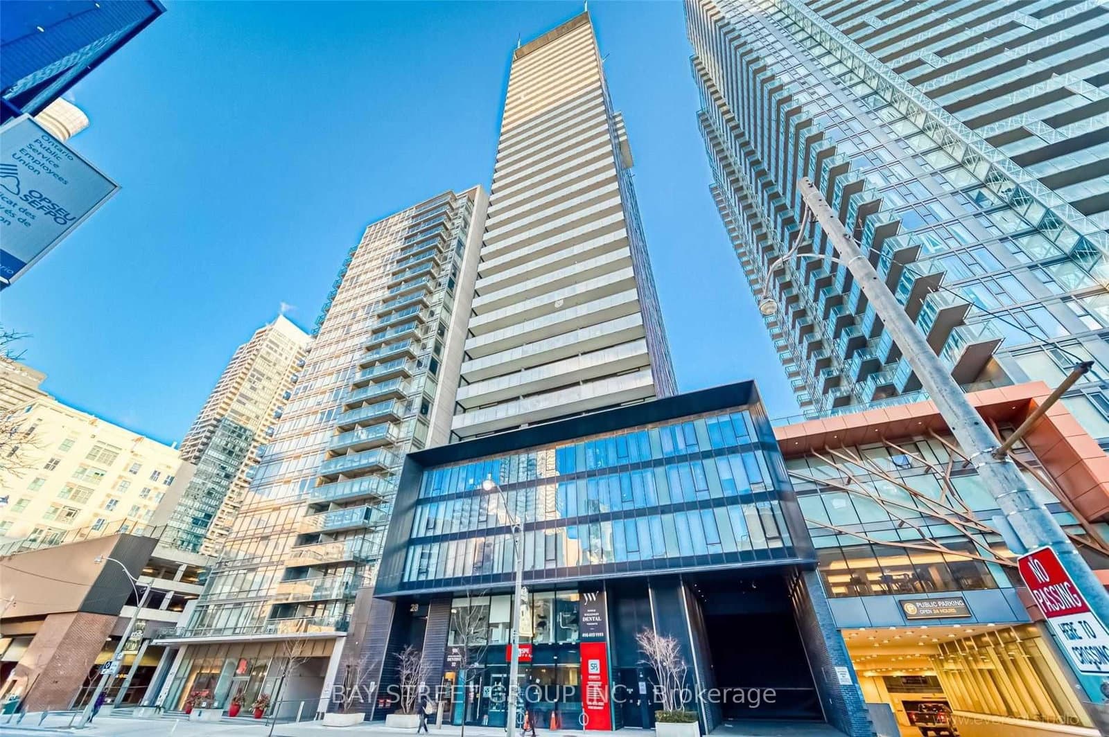 28 Wellesley Street, Unit 412