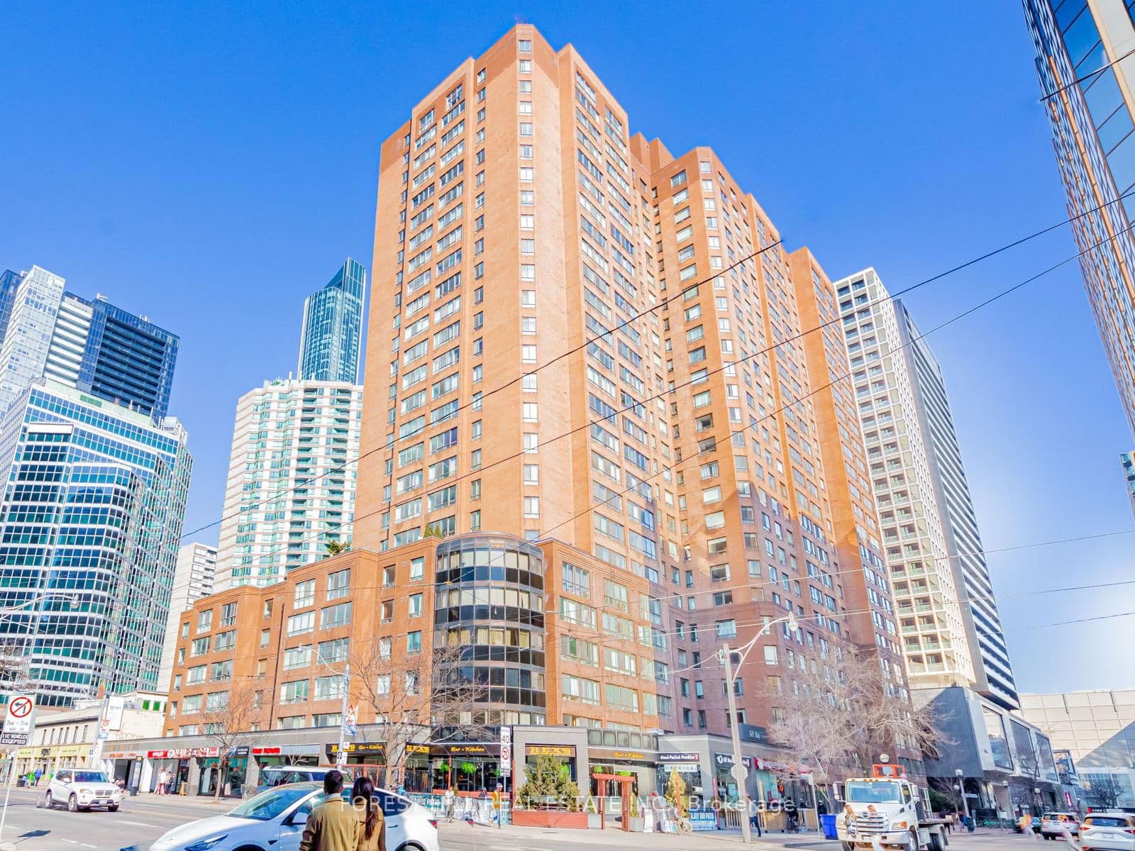 #2313 - 633 Bay Street