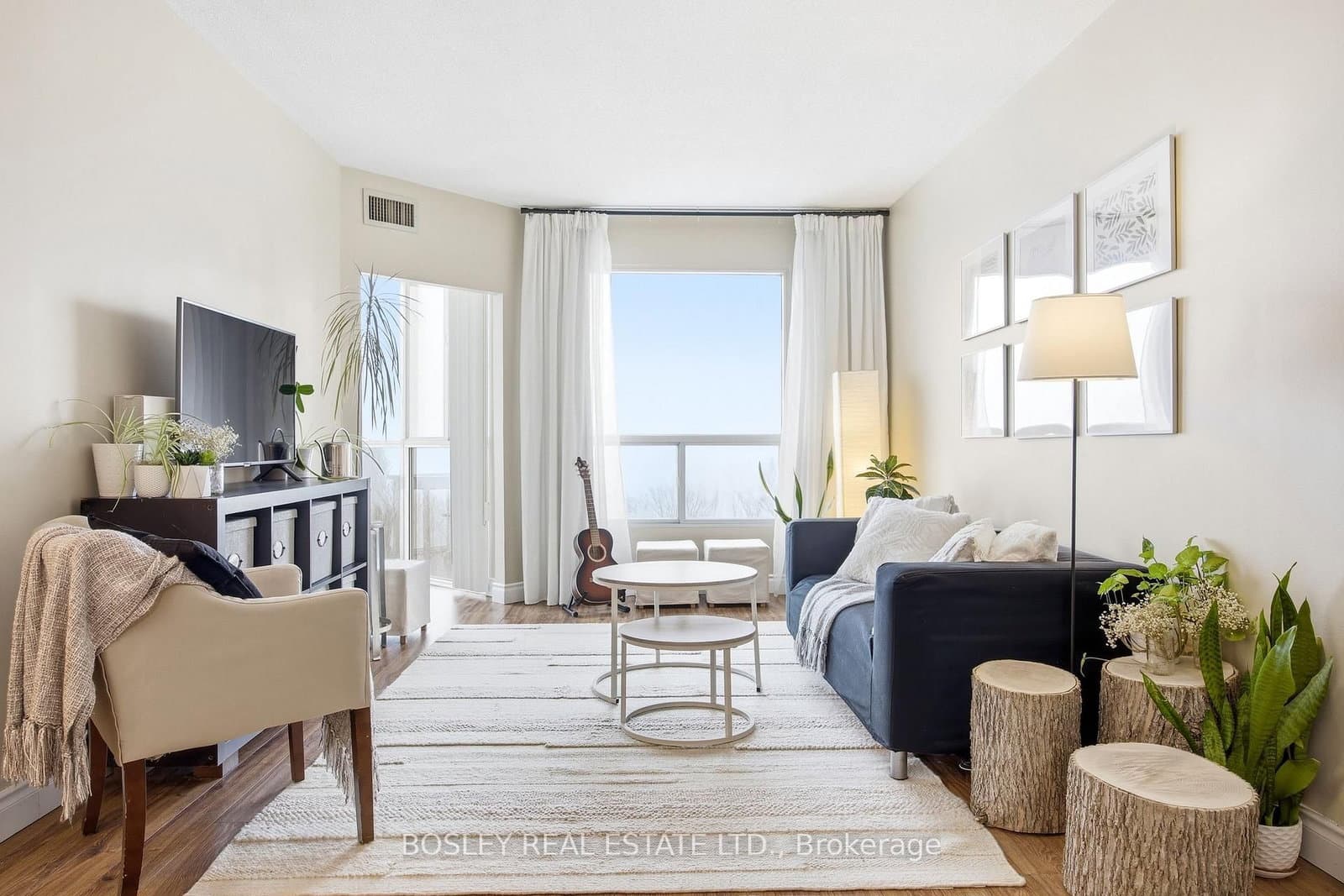 #611 - 5 Concorde Place