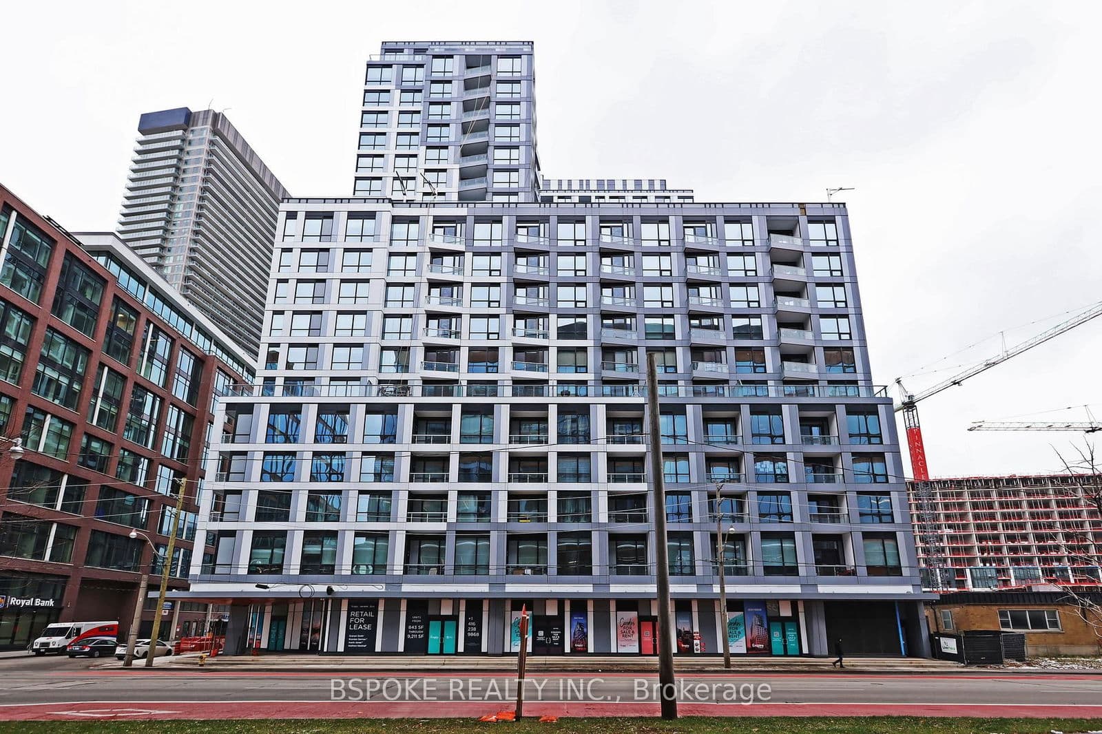 #927 - 15 Richardson Street