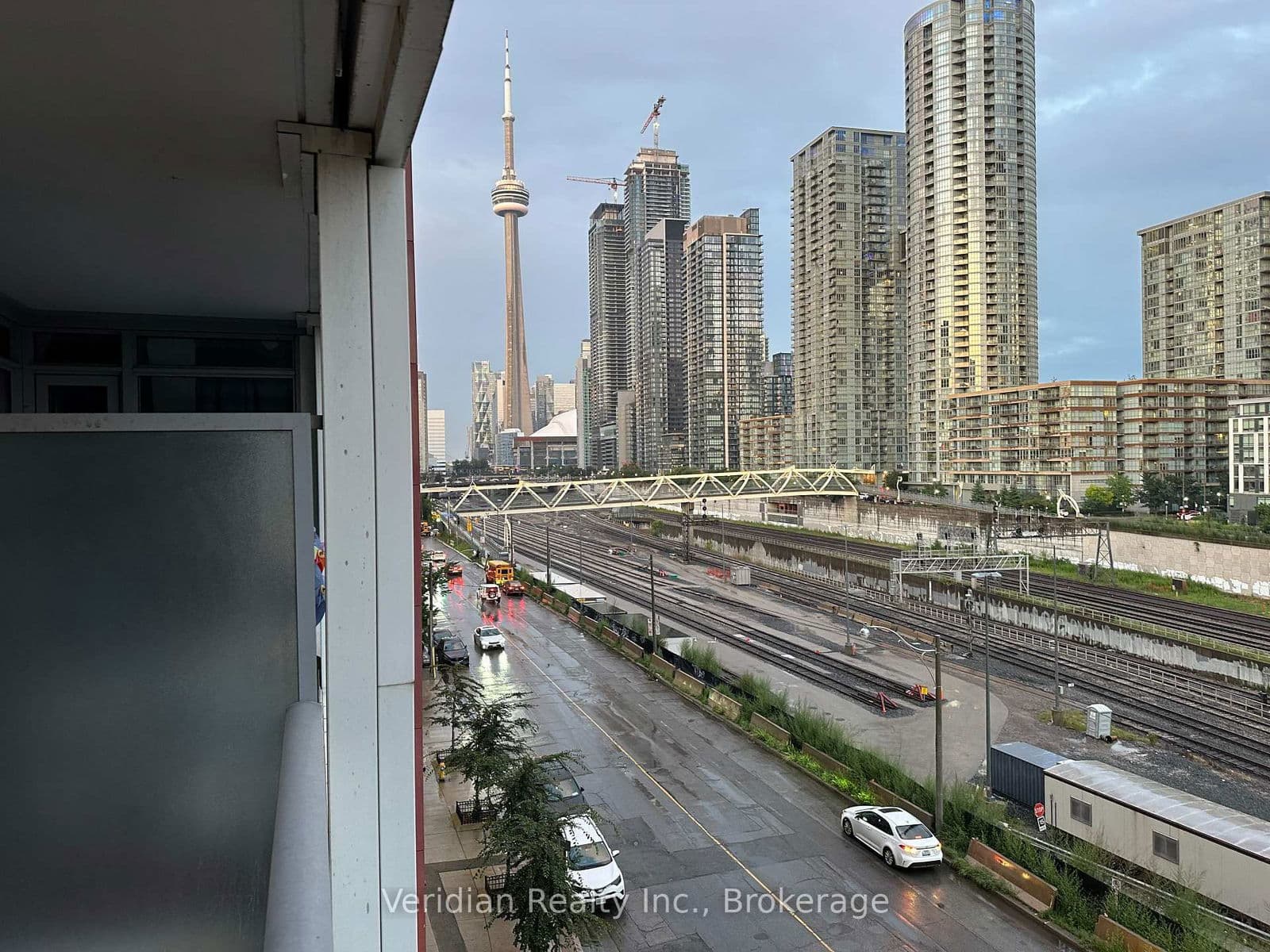 #306E - 576 Front Street