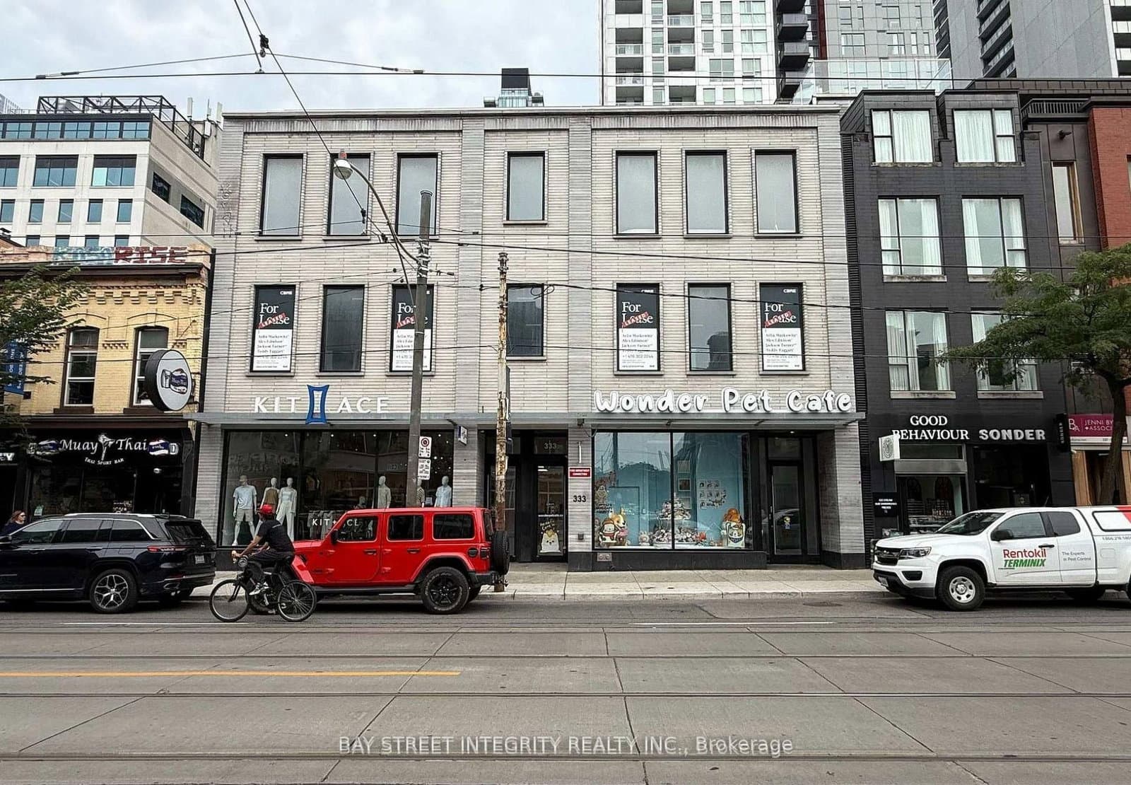 #Ground - 327 - 333 Queen Street W