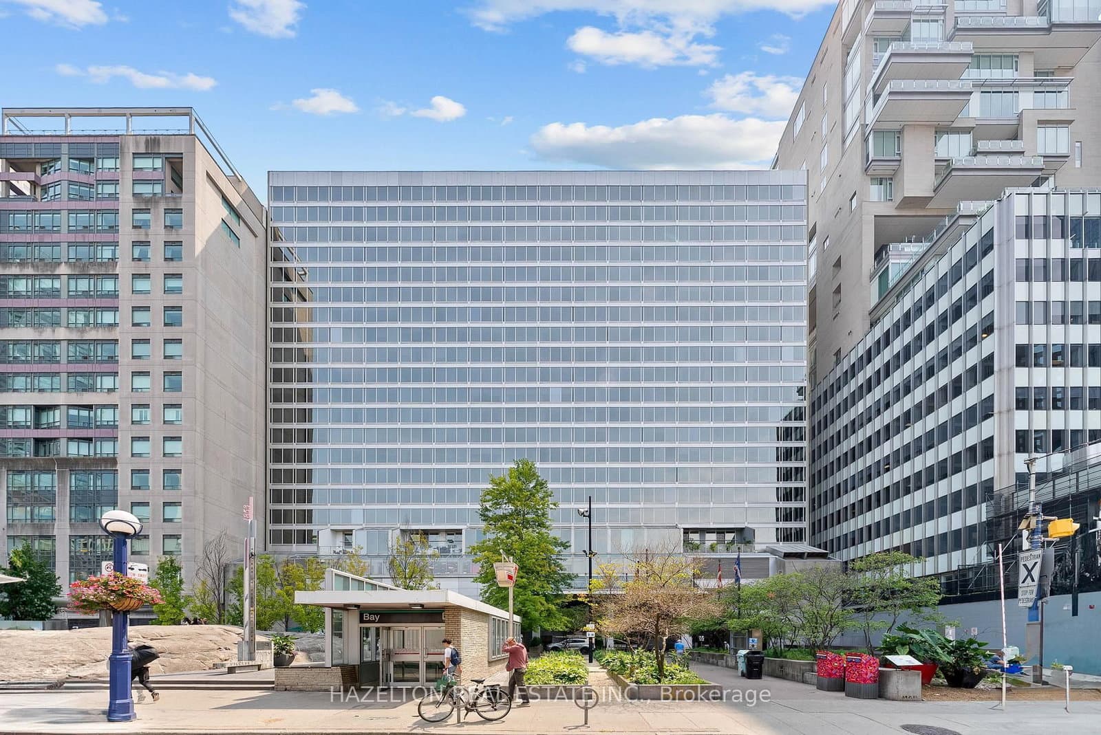 #1510 - 110 Bloor Street W