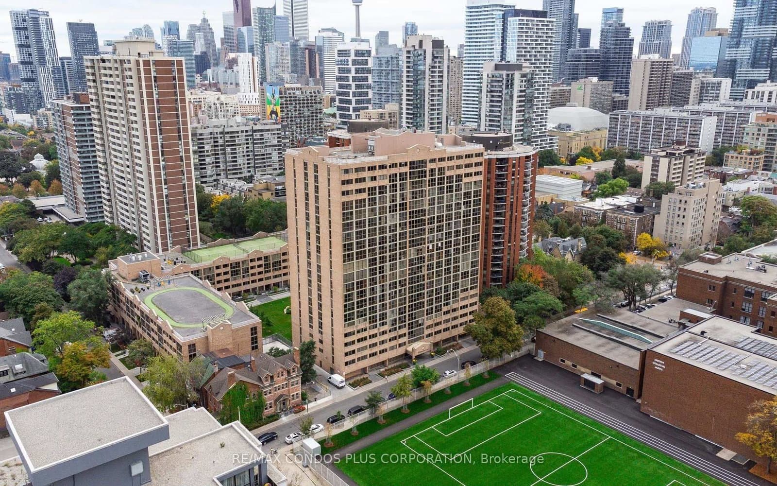 #204 - 15 Maitland Place