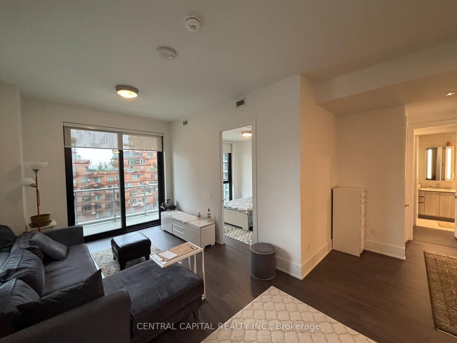 #722 - 118 Merchants' Wharf