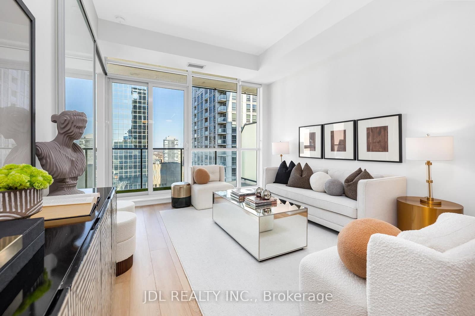 #2302 - 770 Bay Street