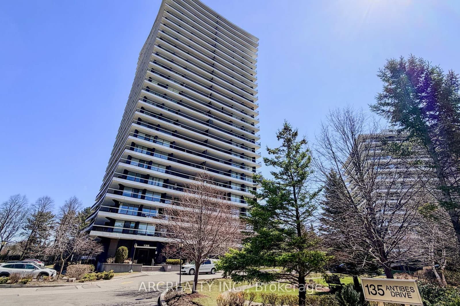 #1402 - 135 Antibes Drive