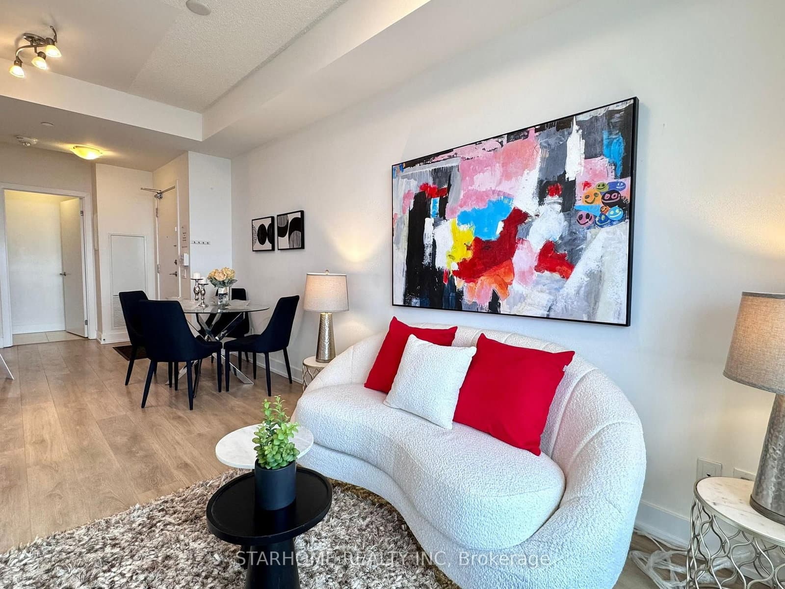 #1406 - 128 Fairview Mall Drive