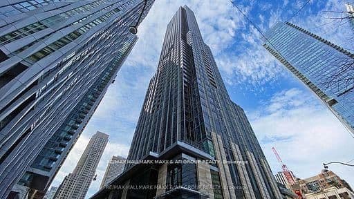 #2510 - 11 Yorkville Avenue
