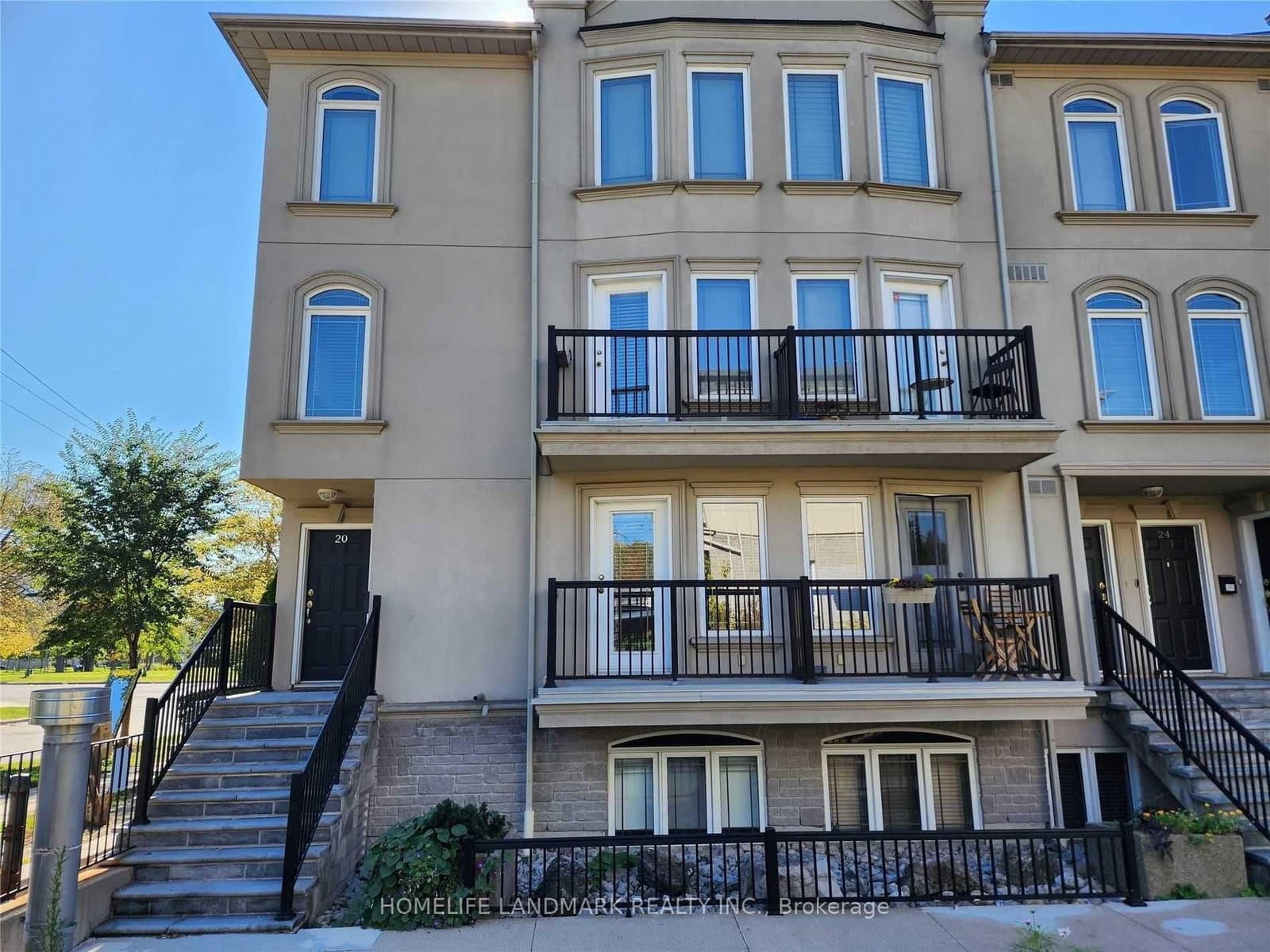 118 Finch Avenue W, Unit 19