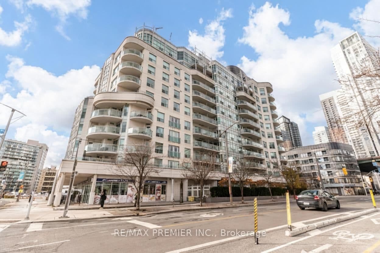 #719 - 600 Queens Quay W