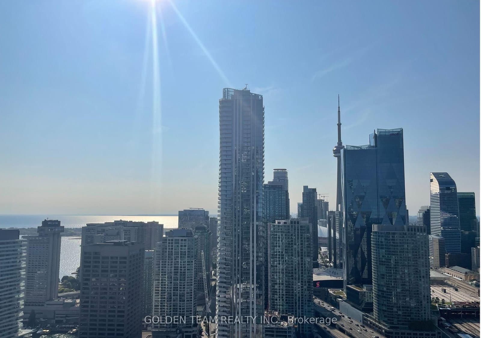 138 Downes Street, Unit 4711