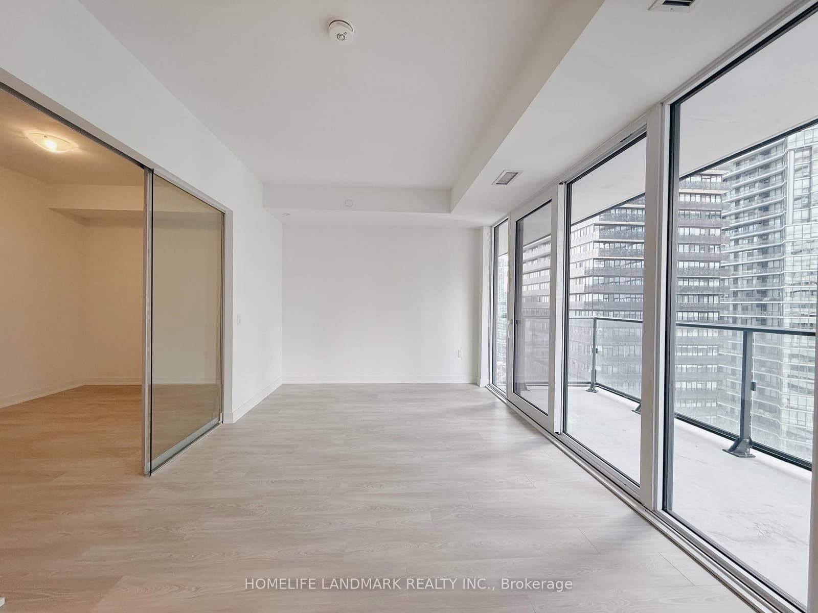 #2211 - 634 Church Street