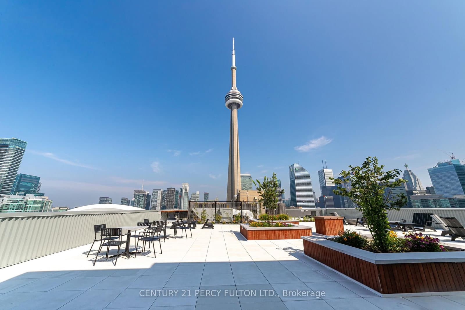 #2508 - 270 Queens Quay W