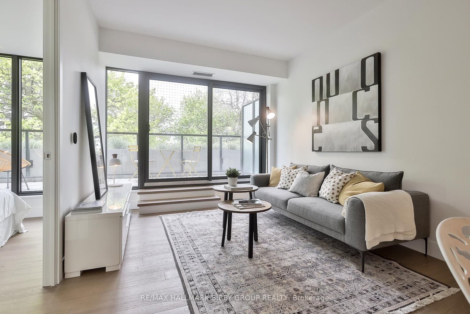#308 - 1414 Bayview Avenue