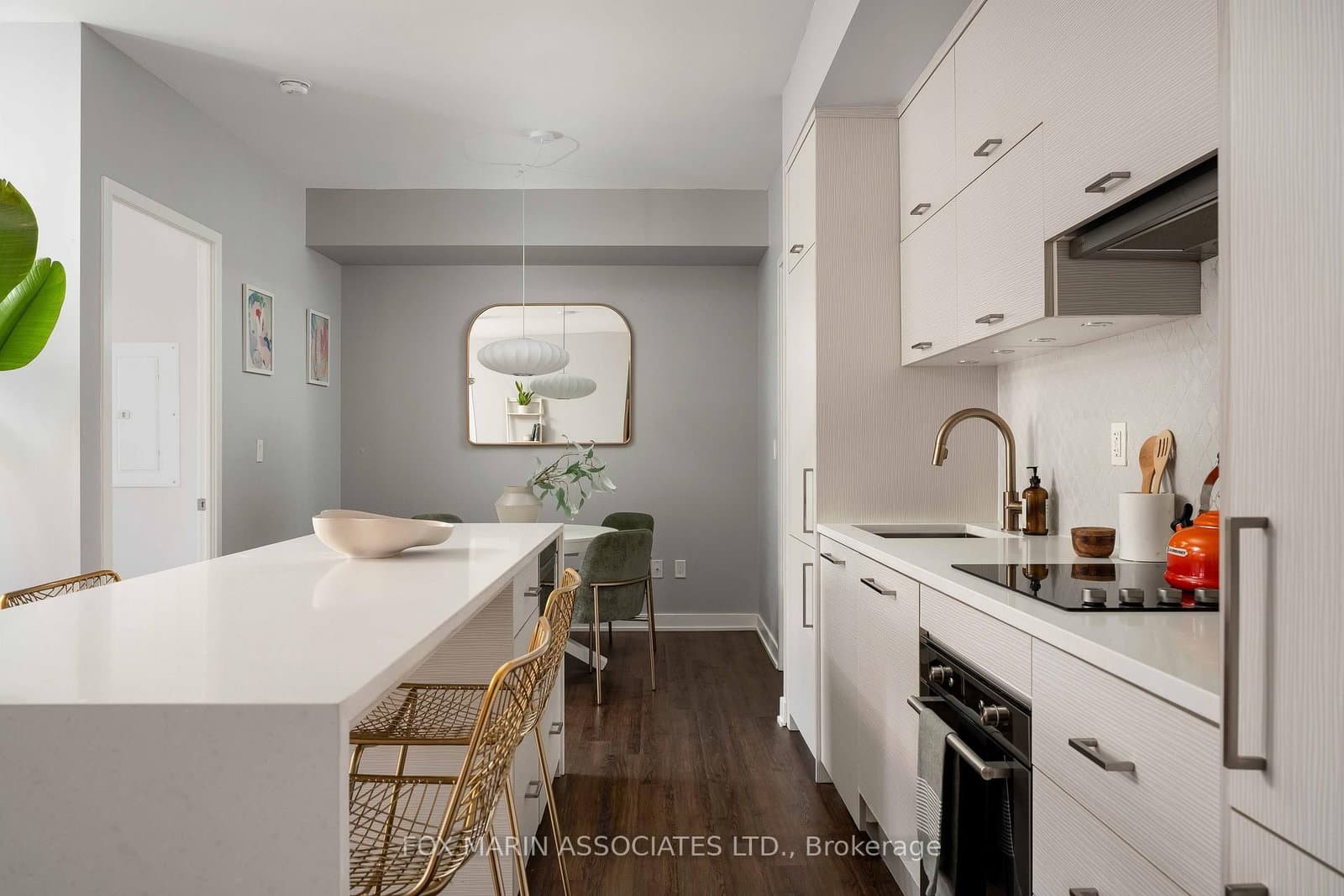 #321 - 106 Dovercourt Road