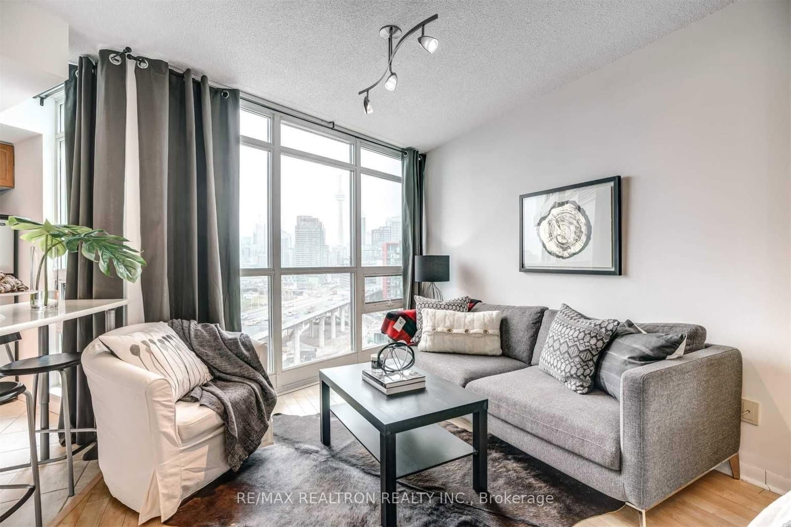 #1410 - 231 Fort York Boulevard