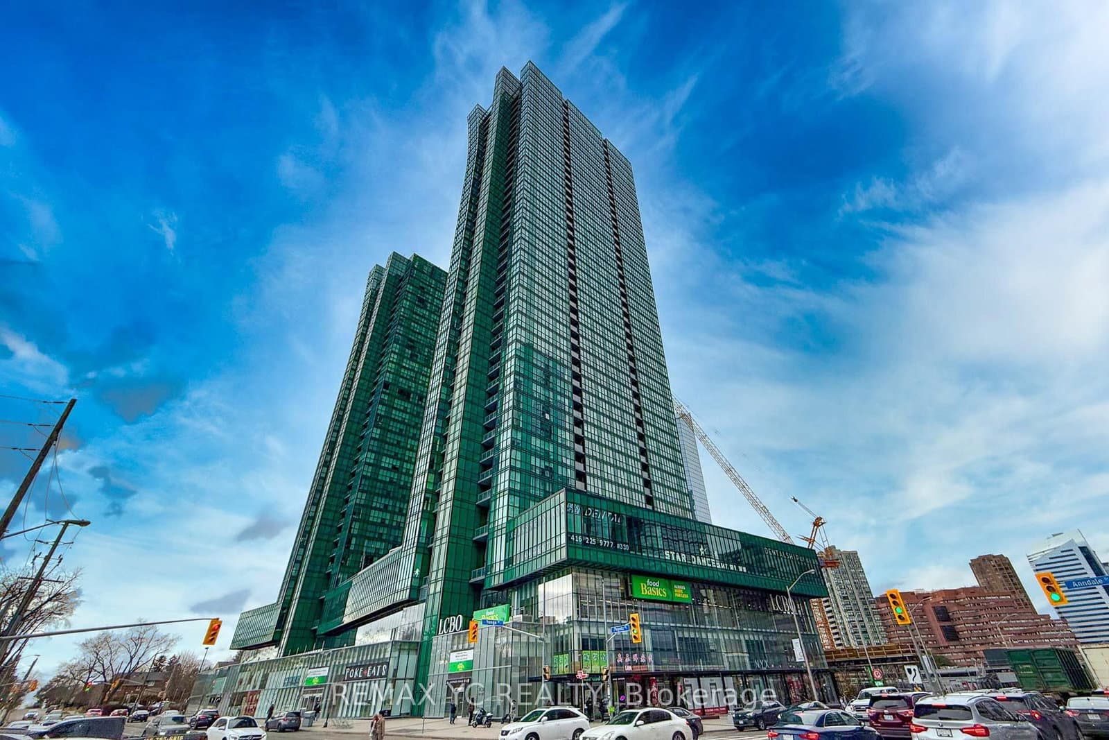 #1602 - 11 Bogert Avenue