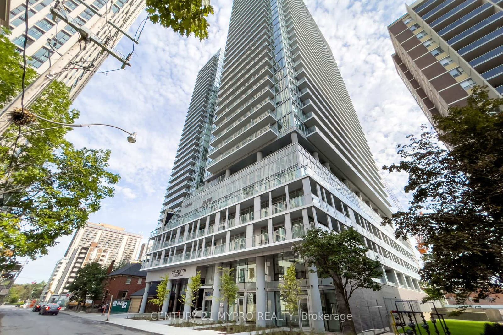 195 Redpath Avenue, Unit 2714