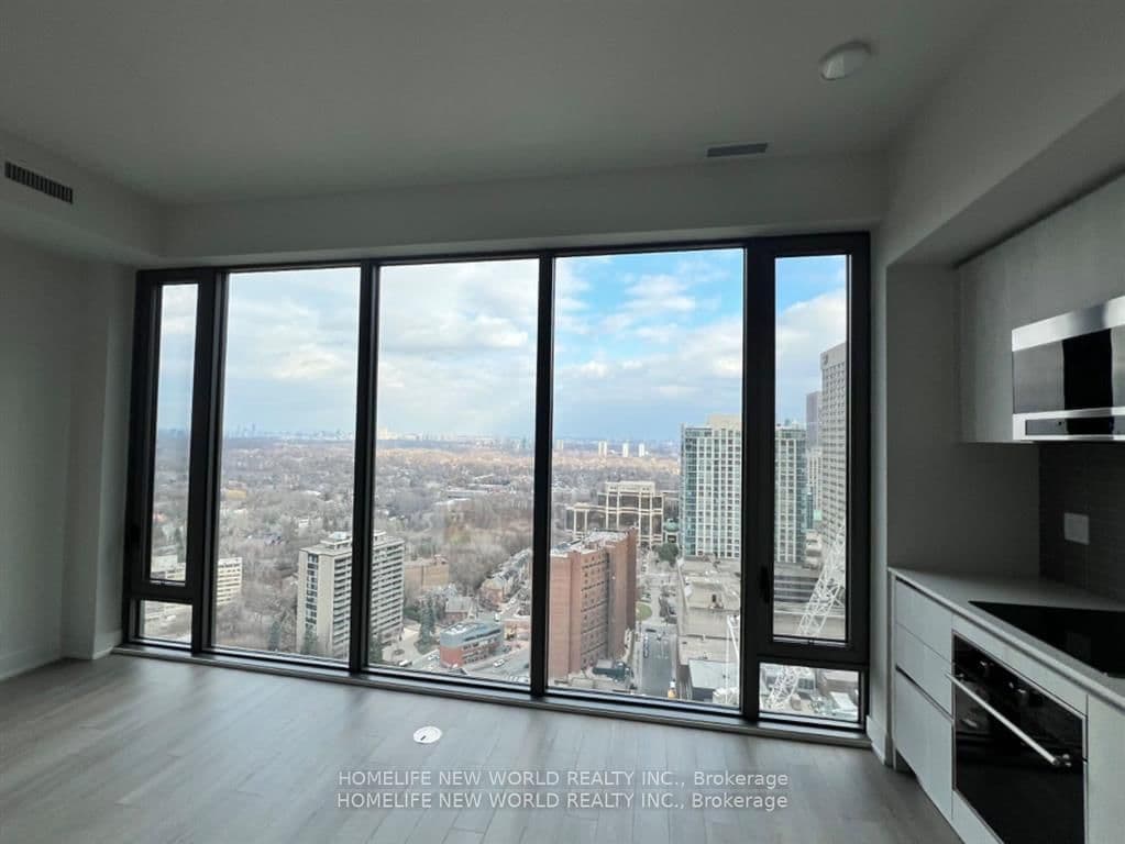 8 Cumberland Street, Unit 2907