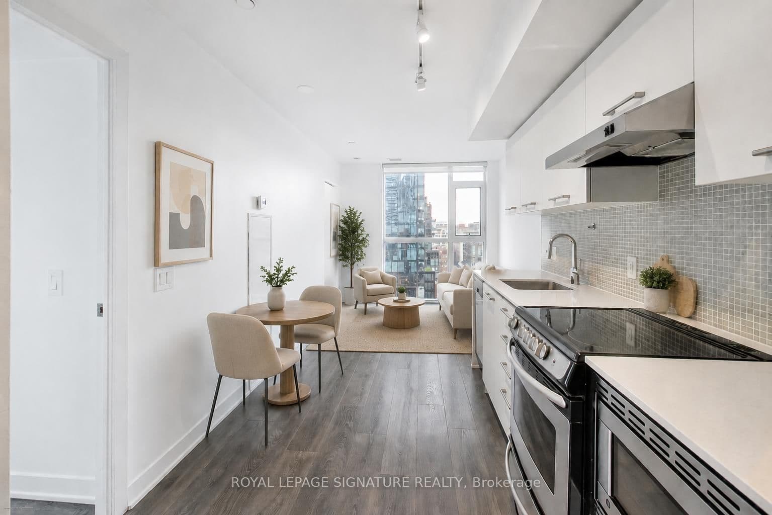 #1203 - 87 Peter Street