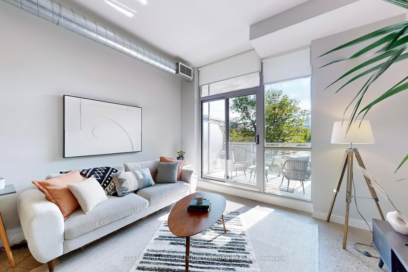 #308 - 510 King Street E