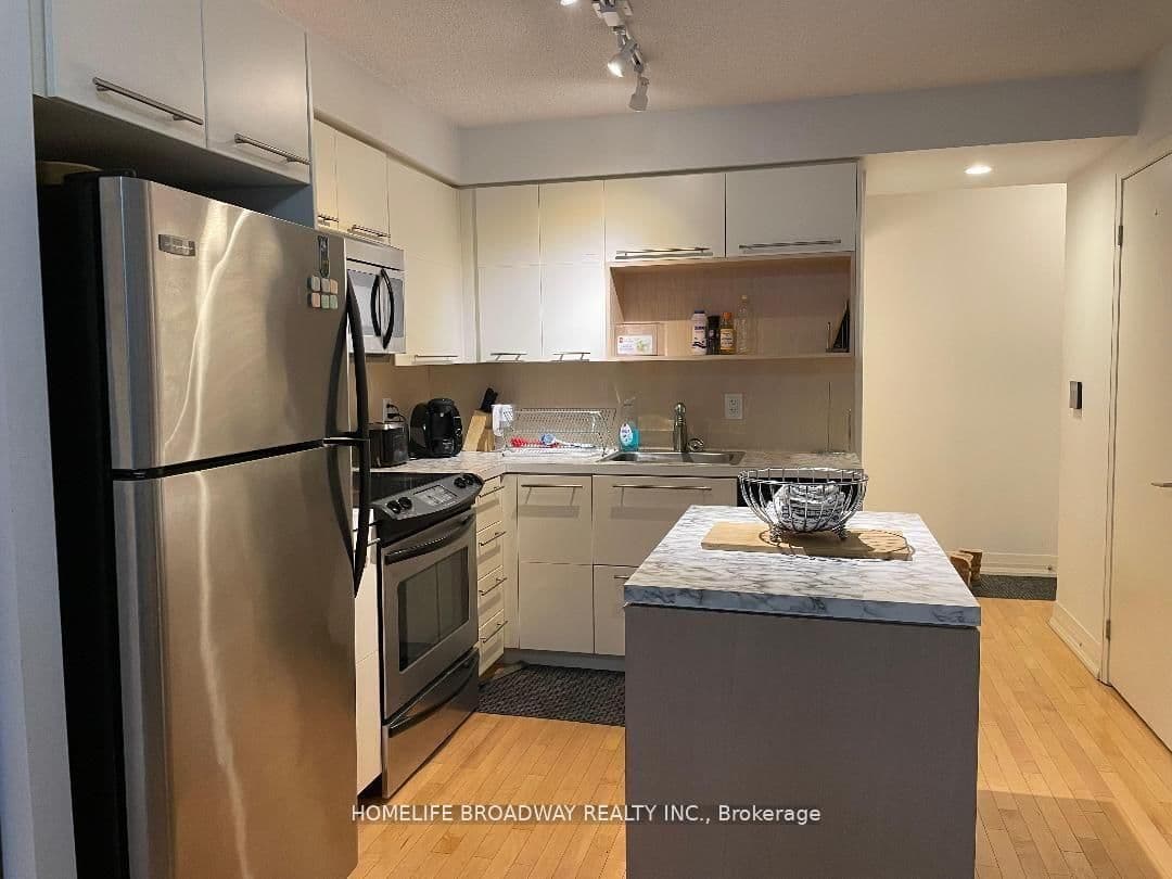 #1310 - 25 Carlton Street