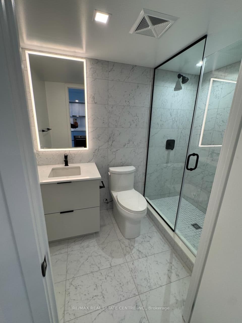 #1909 - 609 Sherbourne Street