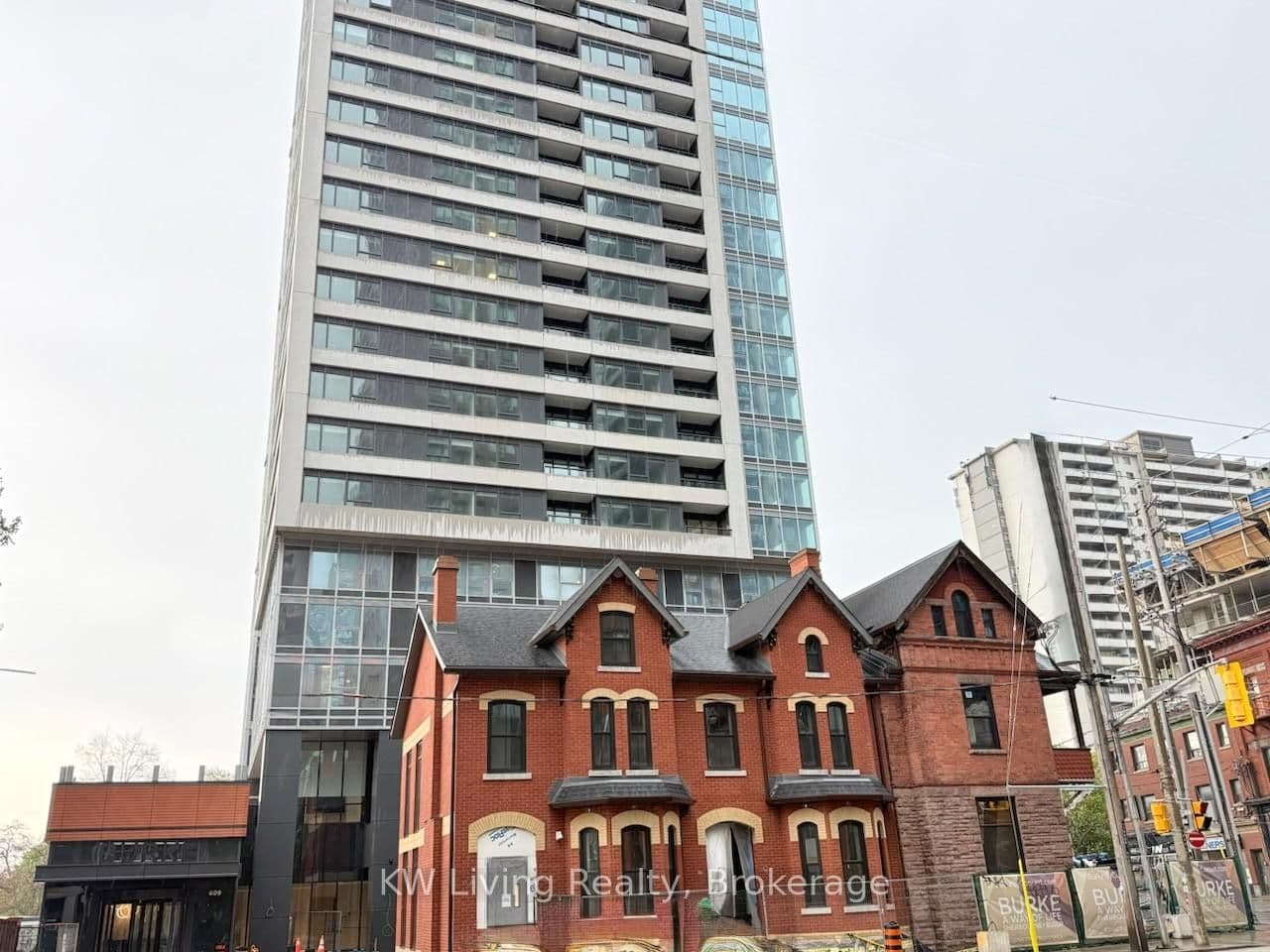 #307 - 609 Sherbourne Street