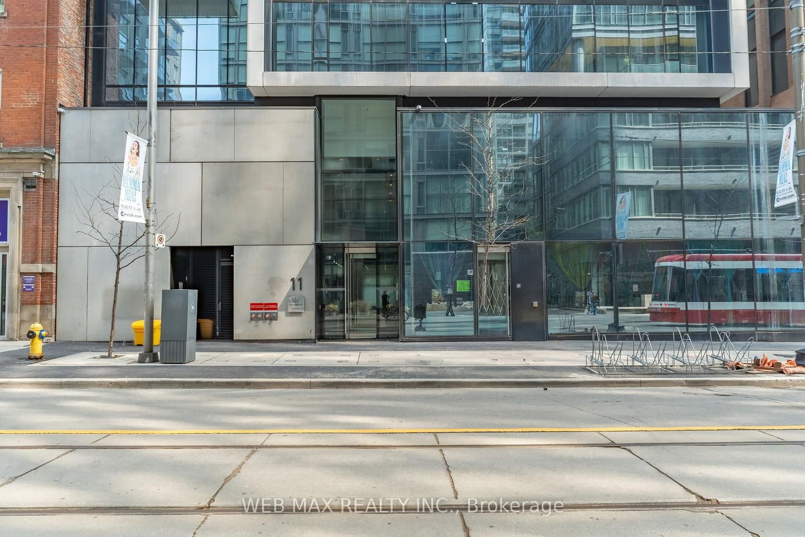 #2102 - 11 Charlotte Street