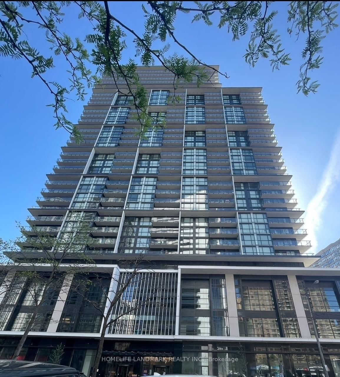#1009 - 4955 Yonge Street