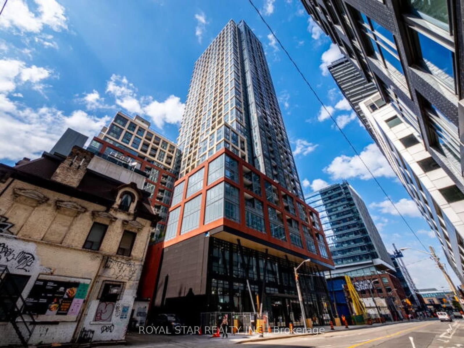 108 Peter Street, Unit 518