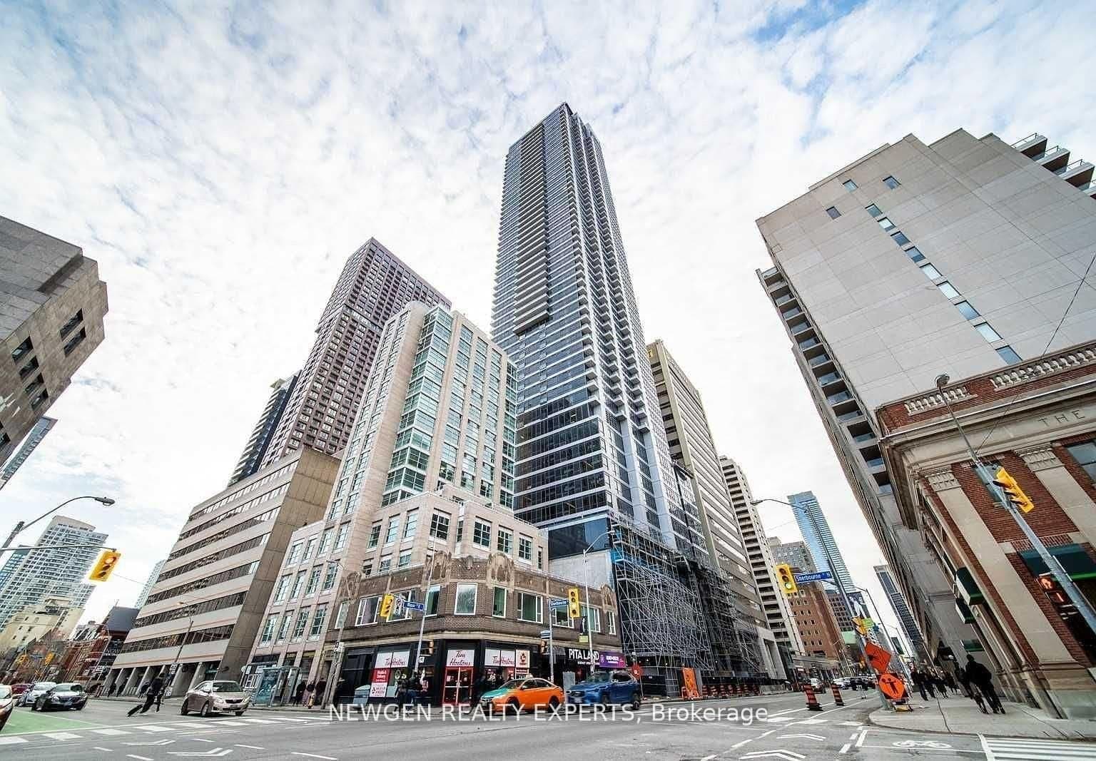 395 Bloor Street E, Unit 3004